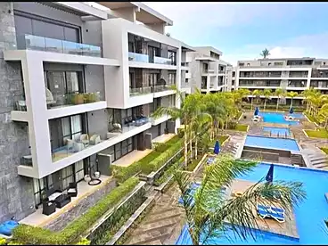 Apartments For sale in El Patio Riva Compound - La Vista, Compounds in 6th Settlement, 160 sqm