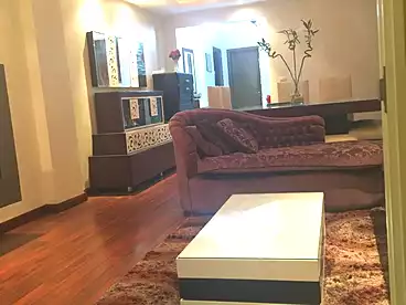 شقق مفروشة للإيجار في شارع 17، المنطقه الأولى عمارات، 135 متر