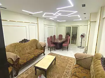 شقق للبيع في شارع جمال عبد الناصر، العصافرة، 130 متر