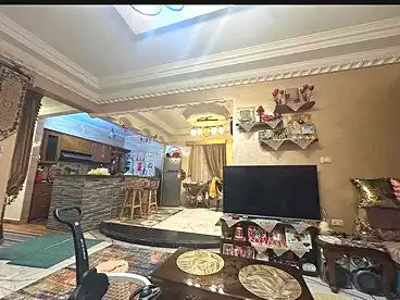 شقق للبيع في شارع كورنيش النيل، حدائق حلوان، 100 متر