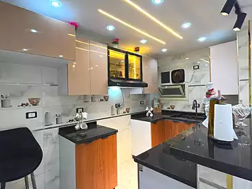 Apartments For sale in Ahmed Esmat St., Ain Shams, 145 sqm