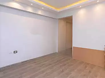 عقارات للبيع في شارع جمال عبد الناصر، المندرة، 145 متر