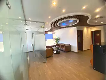 Offices For rent in Northern 90th St., 90th Street, 300 sqm