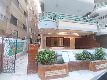 Chalets For sale in Shatee El Nakheel, Al Agamy, 160 sqm