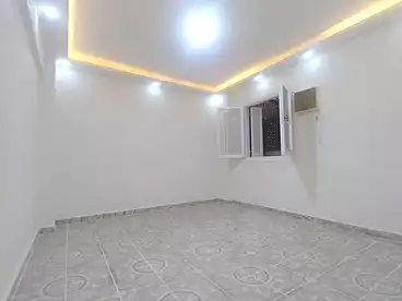 Chalets For sale in Shatee El Nakheel, Al Agamy, 160 sqm