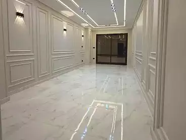 Apartments For sale in Gamal Abdel Nasser St., El Mandara, 135 sqm