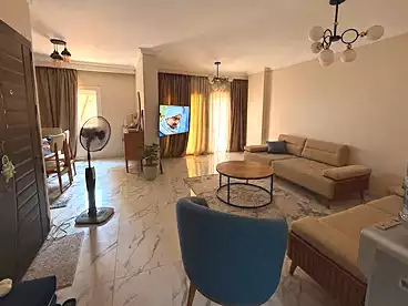 شقق للبيع في شارع السوق، عين شمس، 100 متر