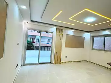 عقارات للبيع في شاطئ النخيل - ٦ اكتوبر، العجمي، 100 متر