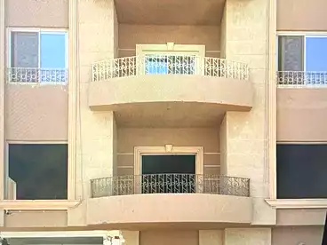 شقق للبيع في شارع الجزيرة، المستثمرين الجنوبية، 230 متر
