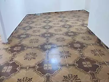 عقارات للإيجار في شارع أمين خيرت الغندور، ميامي، 95 متر