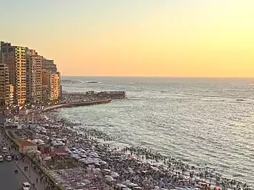 شقق للبيع في المندرة بحري، المندرة، 130 متر