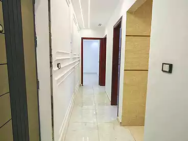 شقق للبيع في اللبيني، فيصل، 150 متر