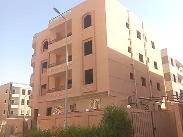 Apartments For sale in The 2000 Pieces, Northern Expansions, 175 sqm