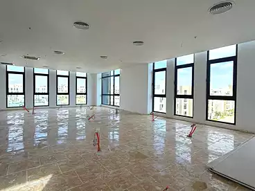 مكاتب للإيجار في ذا بلاتوه - كمبوند ديستريكت 5، كمبوند ديستريكت 5 - مراكز، 300 متر