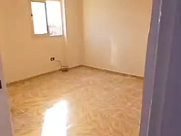 شقق للبيع في البيطاش، العجمي، 130 متر