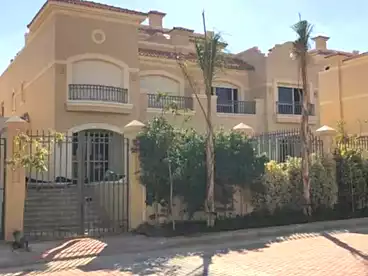 Properties For sale in El Patio 5 East Compound - La Vista, Compounds in Elshorouk City, 269 sqm