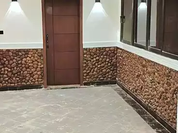 مقر إداري للإيجار في شارع اسكندر إبراهيم، ميامي، 165 متر