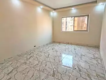 شقق للبيع في البيطاش، العجمي، 120 متر