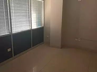 عقارات للإيجار في شارع عبد الحميد بدوي، شيراتون، 750 متر