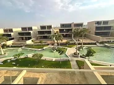 Separate Villa For sale in Lake View Boutique - El Hazek, Compounds in New Cairo, 625 sqm