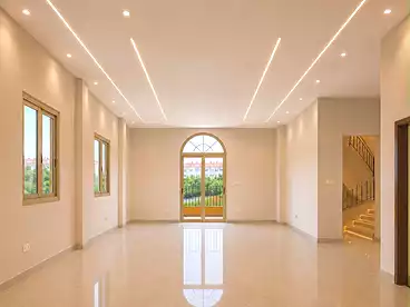 فلل للإيجار في حسن مأمون، شارع الشيخ، 1800 متر