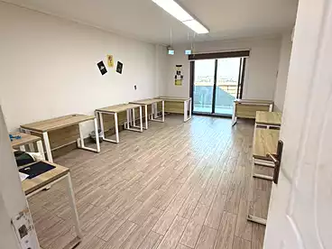Administrative For rent in El Khamseen St., Zahraa El Maadi, 210 sqm
