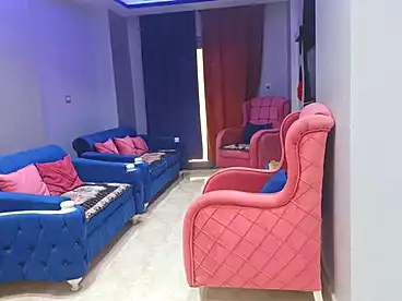 شقق مفروشة للإيجار في شهر العسل، البيطاش، 135 متر