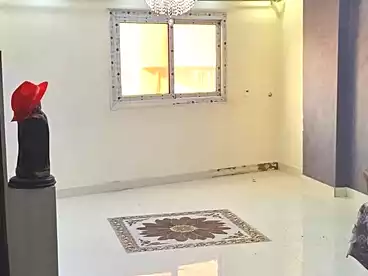 Apartments For sale in Sedky St., Ain Shams El Sharkia, 130 sqm