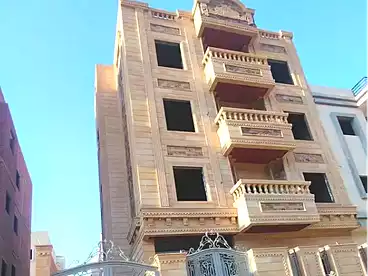 Building For sale in Hai El Banafsg - Sixth Neighborhood, Badr City, 276 sqm