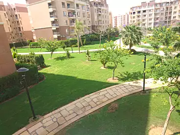 للبيع في شارع القلعه، الدرب الأحمر، 70 متر