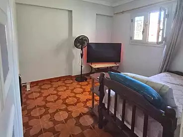 Apartments For sale in El Quds School St., New Miami, 95 sqm