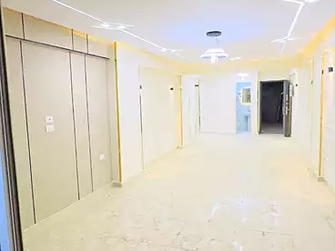 شقق للإيجار في شارع المجزر الالي، اللبيني، 190 متر