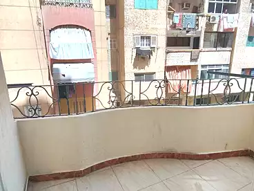 شقق مفروشة للبيع في شارع خالد بن الوليد، سيدي بشر بحري، 130 متر