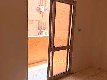 شقق للإيجار في شارع دكتور حسن الشريف، المنطقة الثامنة، 120 متر