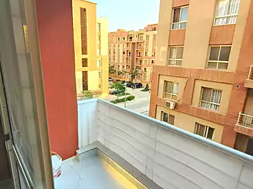 Apartments For sale in Degla Palms Compound - Memaar Al Morshedy, Compounds in Hadayek October, 80 sqm