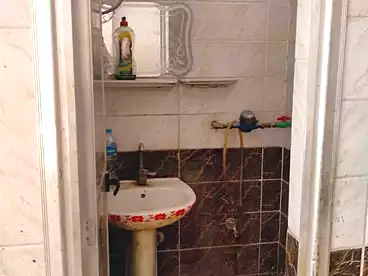 Commercial For sale in Street 16 El Eslah, El Falki, 80 sqm