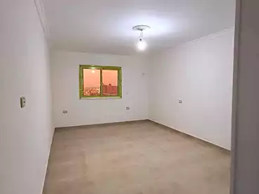 Apartments For sale in Latif Basha St., Helwan El Sharkeya, 165 sqm