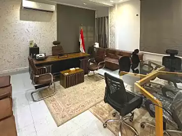 Administrative For rent in Nile Corniche St., Qasr El Nil, 200 sqm