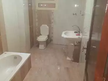 Properties For rent in Ganaklis, Alexandria, 200 sqm