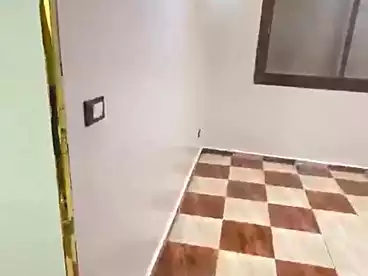 شقق للبيع في شارع العشرين، فيصل، 100 متر
