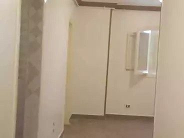 شقق للإيجار في شارع اسماعيل كامل، حلوان الشرقية، 170 متر