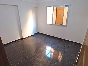 Apartments For sale in Mahmoud El-Isawy St., Miami, 120 sqm