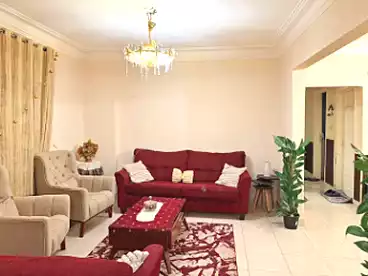 شقق للبيع في شارع مصدق، الدقي، 130 متر