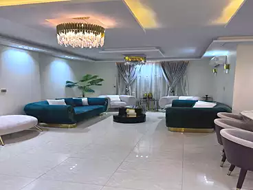 For sale in 12th St., First Zone Buildings, 175 sqm