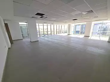 Offices For rent in South Gate Business Complex - Wealth, Compounds in New Cairo, 164 sqm