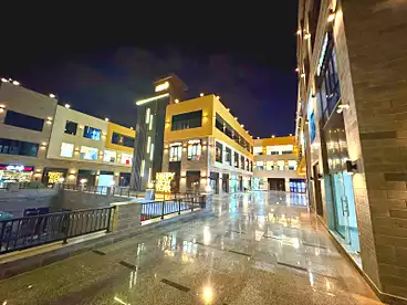 Commercial For sale in West Elshorouk Square, El Shorouk City, 49 sqm