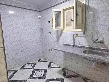 شقق للبيع في شارع سعد زغلول، البيطاش، 120 متر