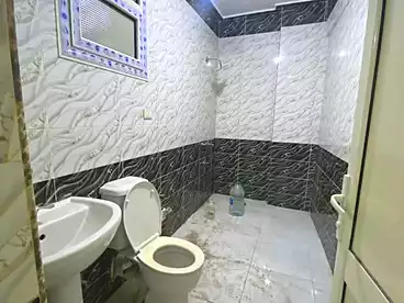 شقق للإيجار في شارع 27، النزهة 2، 170 متر