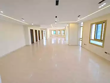 Administrative For rent in Grand Gate - Morshedy Group, Compounds in Maadi, 350 sqm