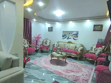 شقق للبيع في شارع القاعدة، البيطاش، 650 متر